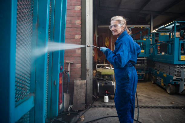 Best Spring Cleaning  in Epworth, IA